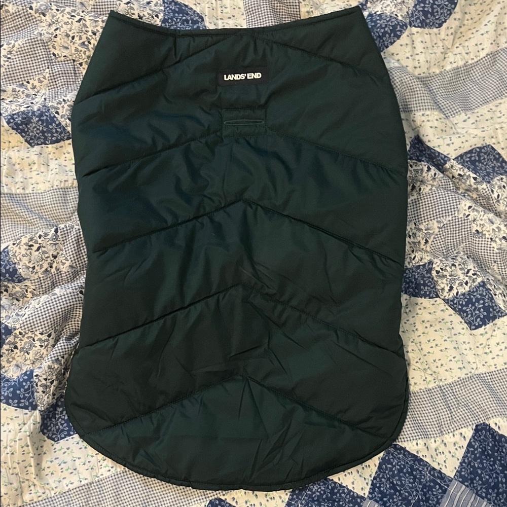 3/$25 Lands' End Dark Green Dog Puffer Jacket